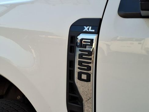 Used 2023 Ford F250 XL w/ XL Driver Assist Package image 32