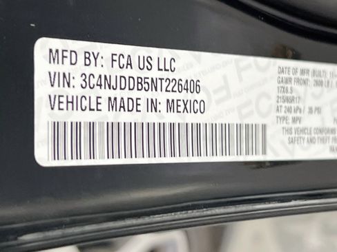 Used 2022 Jeep Compass Trailhawk AWD/4WD image 29