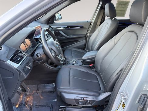 Certified 2021 BMW X1 xDrive28i w/ Convenience Package image 9