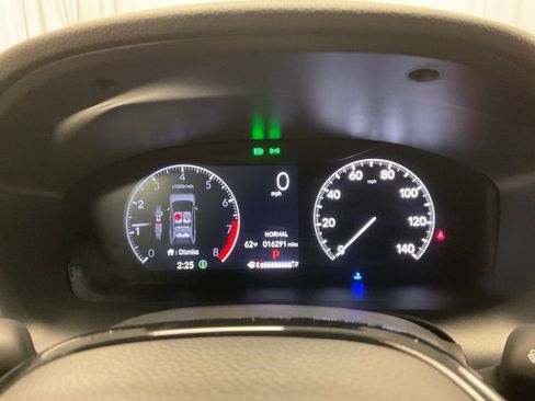 Used 2024 Honda HR-V Sport image 2