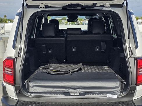 Used 2025 Toyota Land Cruiser image 10