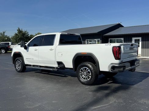 Used 2024 GMC Sierra 3500 SLE w/ SLE Convenience Package AWD/4WD image 3