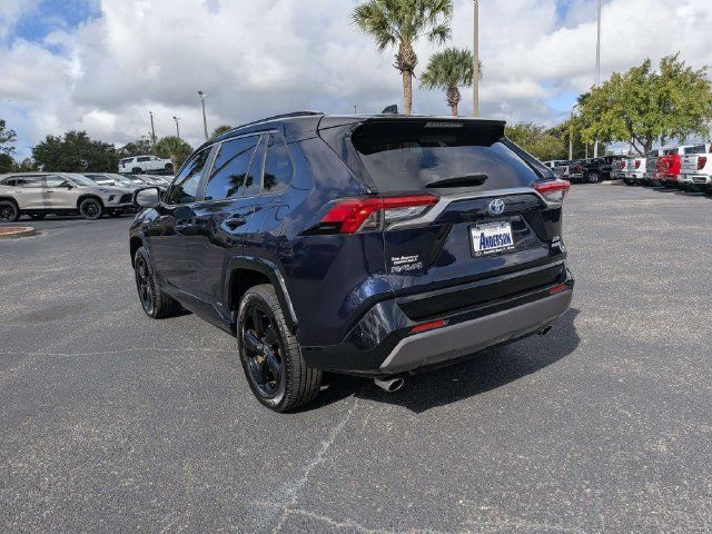 Used 2021 Toyota RAV4 XSE w/ XSE Grade Weather Package AWD/4WD image 5