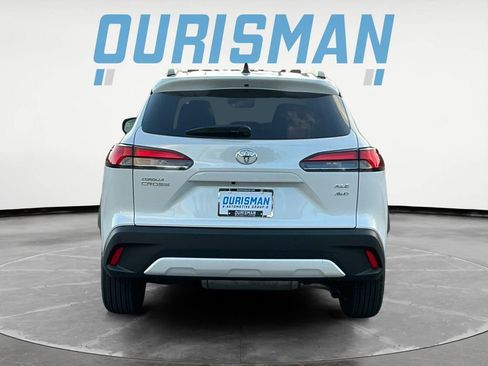 New 2026 Toyota Corolla Cross XLE image 6