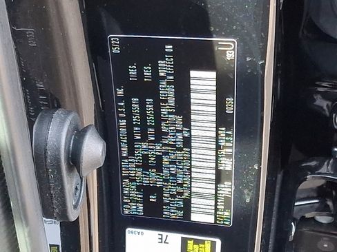 Certified 2023 Toyota Corolla Cross AWD Hybrid image 26