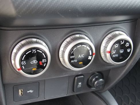 Used 2024 Mitsubishi Outlander Sport ES AWD/4WD image 22