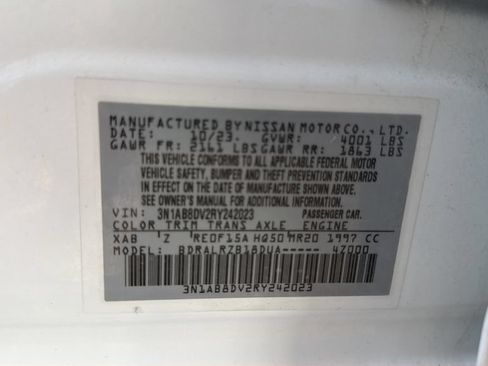 Certified 2024 Nissan Sentra SR FWD image 19