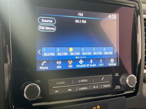 Used 2022 Nissan Frontier SV AWD/4WD image 14
