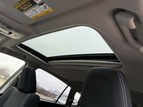 Used 2018 Toyota RAV4 XLE image 16