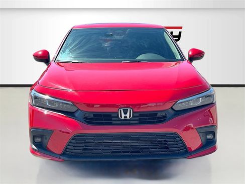 Used 2022 Honda Civic Touring image 2