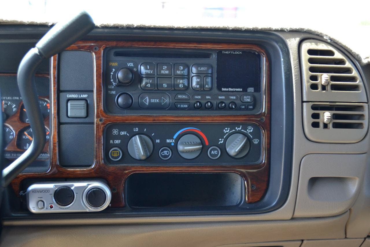 Used 1998 GMC Sierra 3500 4x4 Crew Cab w/ Marketing Option Pkg 3 image 17