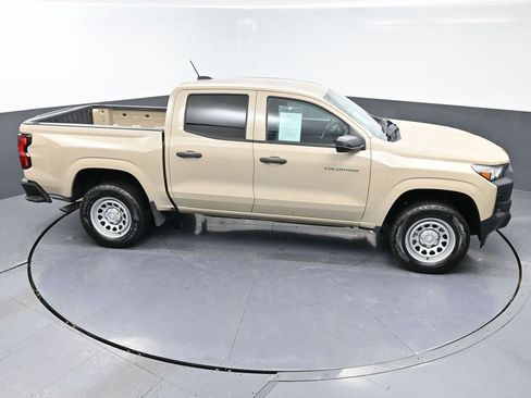 Used 2024 Chevrolet Colorado W/T image 45