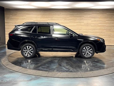 Used 2021 Subaru Outback Premium image 30