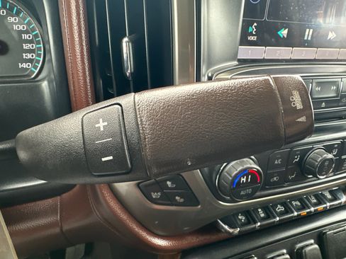 Used 2015 Chevrolet Silverado 3500 High Country w/ Duramax Plus Package image 21