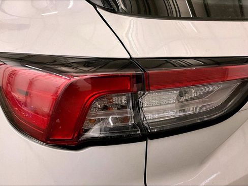 Certified 2022 Ford Escape S image 28