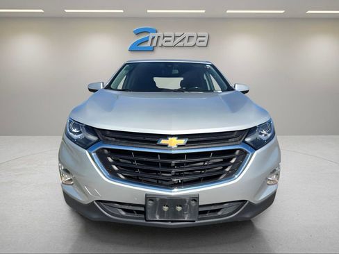 Used 2020 Chevrolet Equinox LT w/ Driver Convenience Package image 8