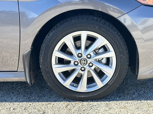 Used 2024 Toyota Camry LE image 12