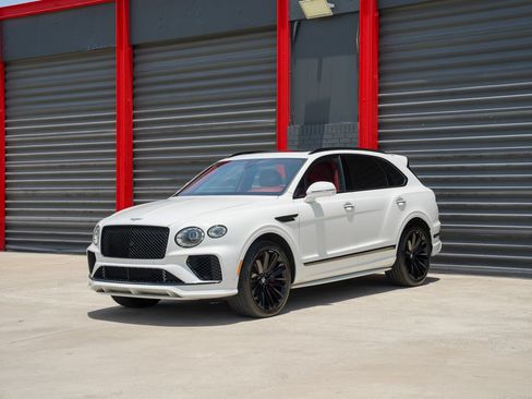 Used 2022 Bentley Bentayga Speed AWD/4WD image 1