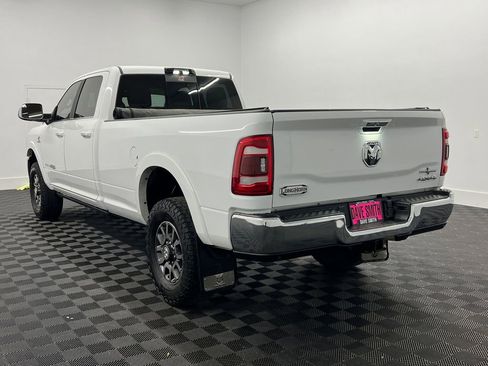 Used 2022 RAM 3500 Limited AWD/4WD image 3