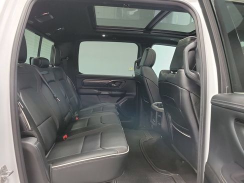 Used 2025 RAM 1500 Limited AWD/4WD image 13