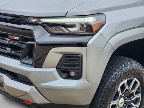 Used 2026 Chevrolet Colorado Z71 AWD/4WD image 28