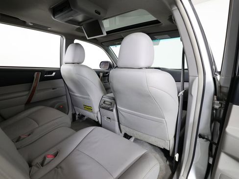 Used 2009 Toyota Highlander Limited image 21