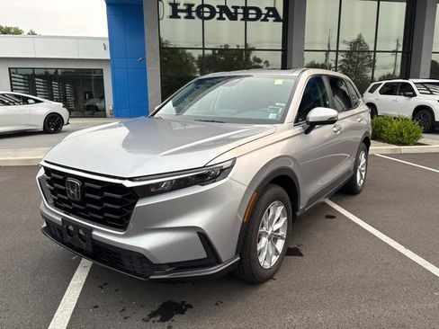 Used 2024 Honda CR-V EX image 2