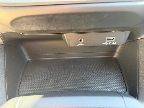 Used 2025 Subaru Impreza 2.0i AWD/4WD image 22