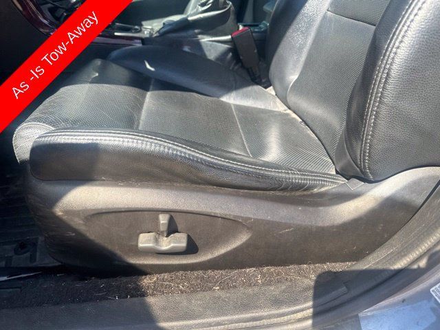 Used 2008 Subaru Outback 2.5XT AWD/4WD image 7
