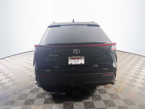 Used 2024 Toyota bZ4X AWD w/ Weather Package image 5