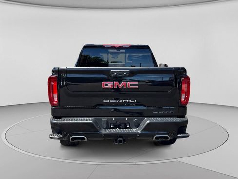 Used 2024 GMC Sierra 1500 Denali AWD/4WD image 4