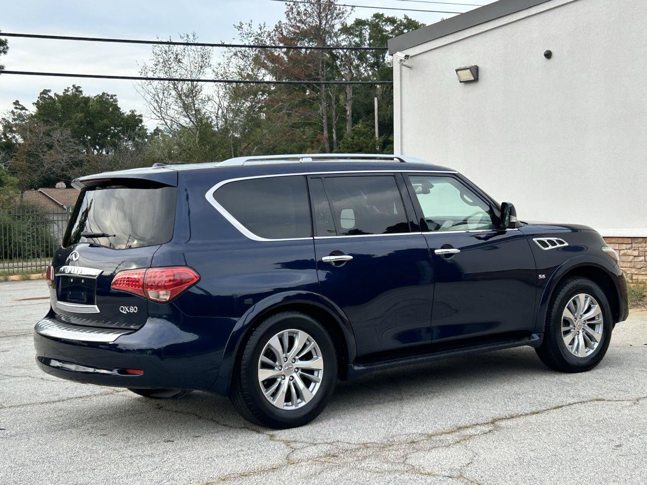 Used 2017 INFINITI QX80 2WD image 9