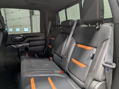 Used 2021 GMC Sierra 2500 AT4 w/ AT4 Premium Plus Package AWD/4WD image 19