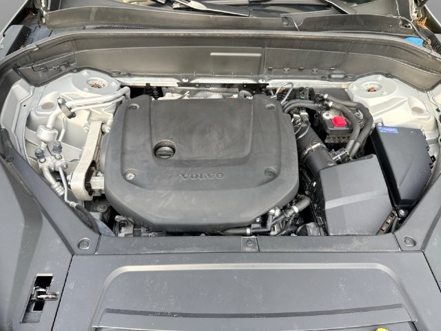 Certified 2023 Volvo XC90 B6 Ultimate w/ Protection Package Premier AWD/4WD image 21