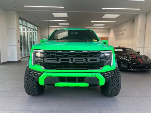 Used 2025 Ford F150 Raptor AWD/4WD image 3