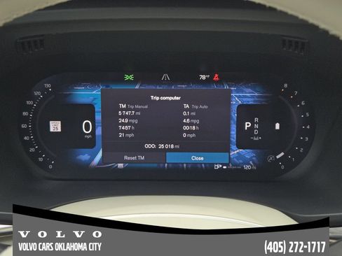 Certified 2023 Volvo XC60 B5 Plus w/ Climate Package FWD image 12