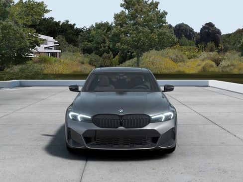 New 2026 BMW 330i Sedan w/ M Sport Package RWD image 3