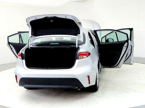 Certified 2023 Toyota Corolla LE FWD image 11