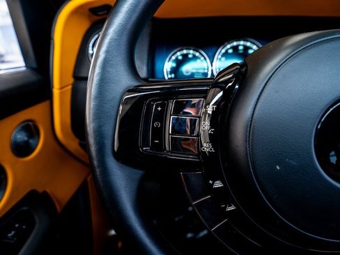 Used 2023 Rolls-Royce Cullinan image 49