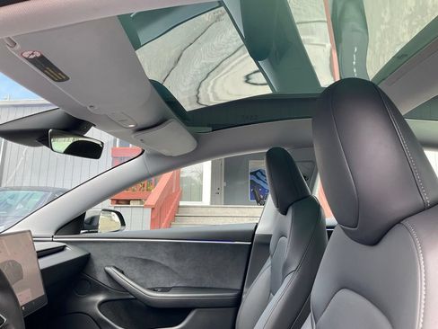 Used 2024 Tesla Model 3 Long Range AWD/4WD image 22