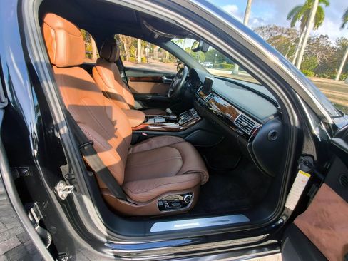 Used 2011 Audi A8 L 4.2 image 32