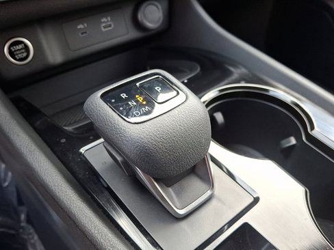 Certified 2023 Nissan Rogue SV image 14