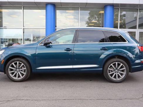 Used 2019 Audi Q7 3.0T Premium Plus w/ Premium Plus Package AWD/4WD image 2