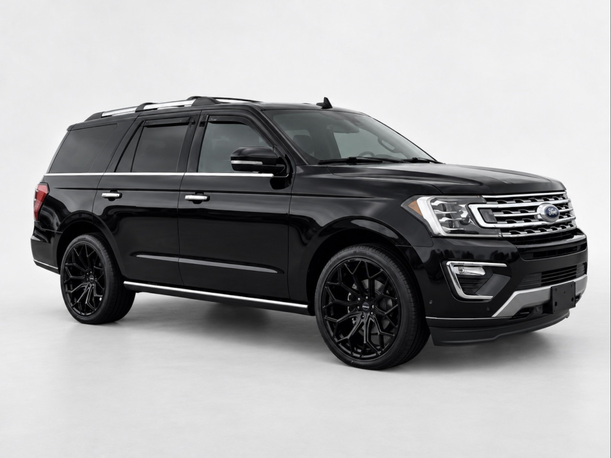 Used 2019 Ford Expedition Limited w/ Equipment Group 302A AWD/4WD image 7