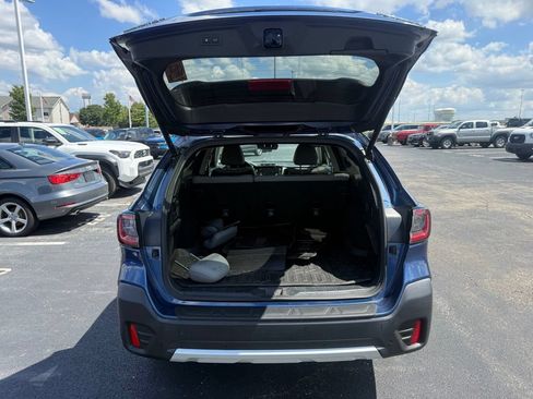 Used 2021 Subaru Outback Limited w/ Popular Package #2 AWD/4WD image 40
