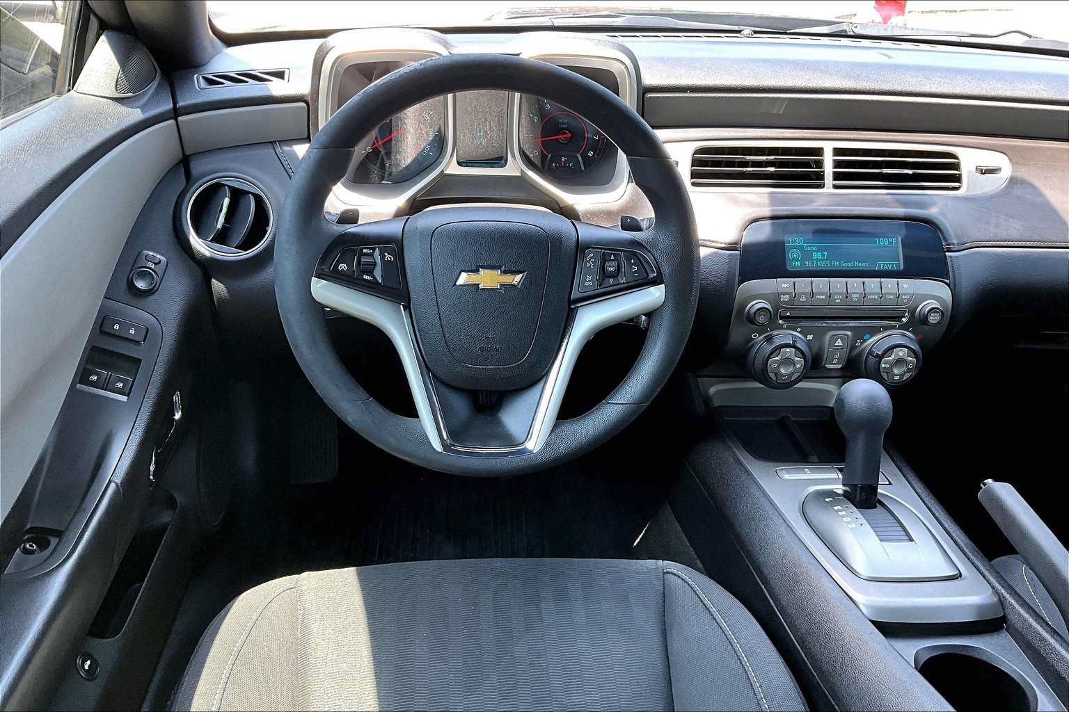 Used 2013 Chevrolet Camaro LS RWD image 7