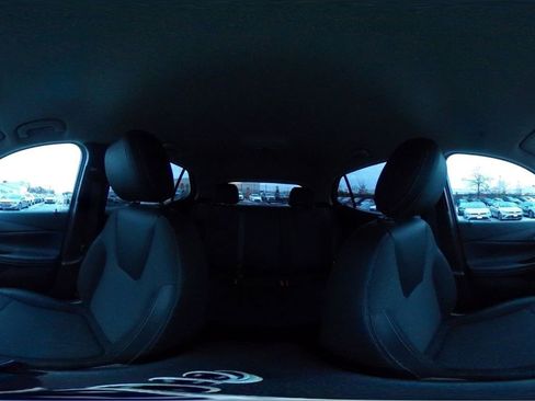 Used 2025 Buick Encore GX Preferred image 40