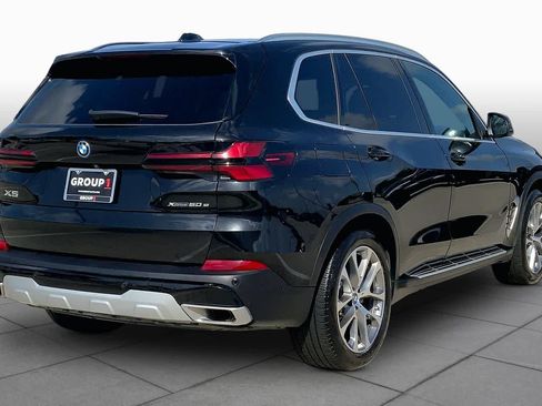 Used 2025 BMW X5 xDrive50e AWD/4WD image 13