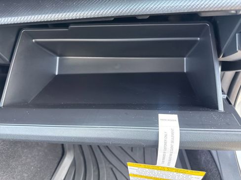 Certified 2025 Subaru Crosstrek 2.5i Limited w/ Crosstrek Mirror Package image 13