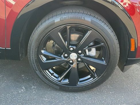 Used 2021 Buick Envision Essence w/ Sport Touring Package image 9